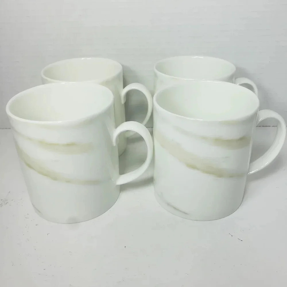 Wedgewood Vera Wang Vera Venato Imperial  set ot 4 Coffee Mugs.